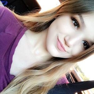 Meet your Posher, Alyssah kay